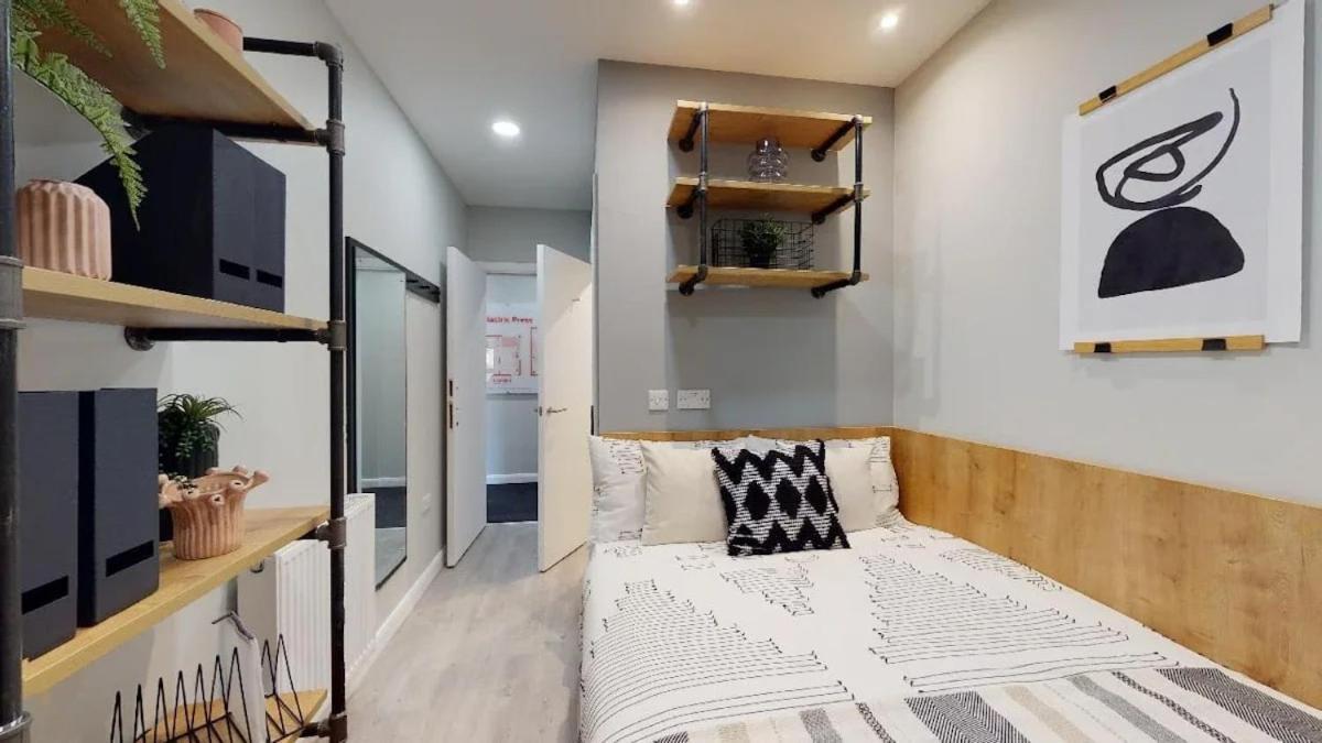 Cosy Ensuite Bedrooms At Electric Press Near Sheffield City Centre Exterior photo